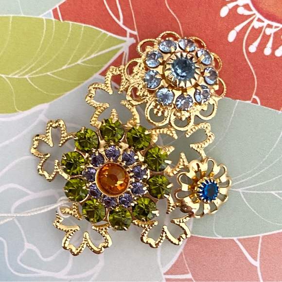 💐HOST PICK💐 NWT Sorrelli Edith Magnetic Brooch - Picture 1 of 9